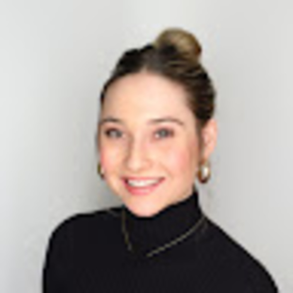 Meet your Posher, Eva